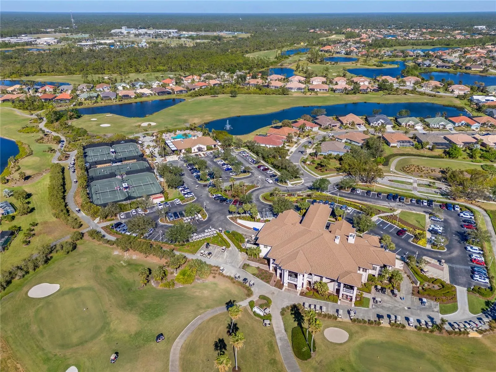 4427 BLUE HERON CIRCLE