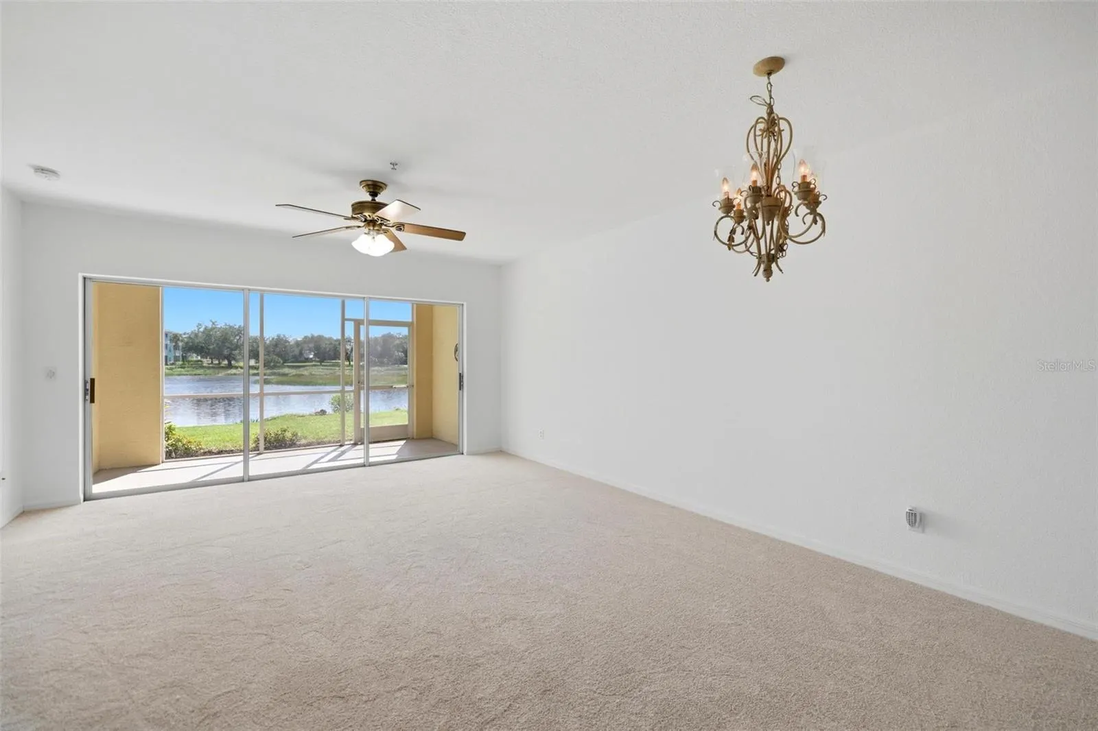 19345 WATER OAK DR #106 #106