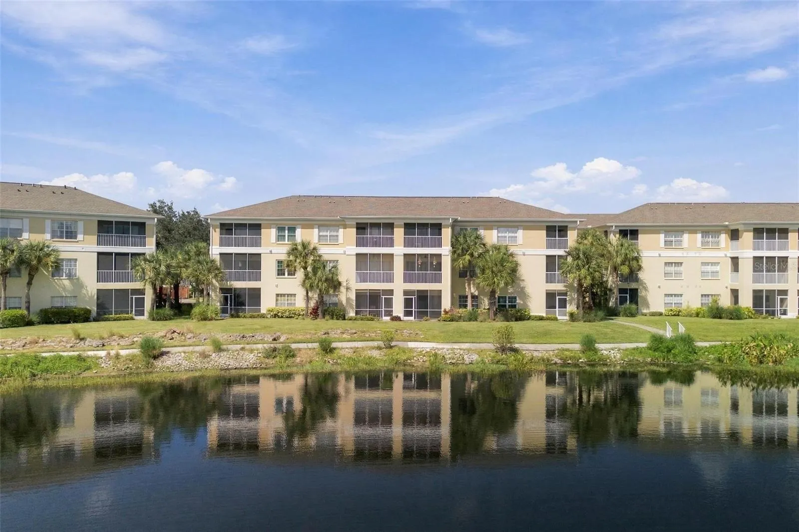 19345 WATER OAK DR #106 #106