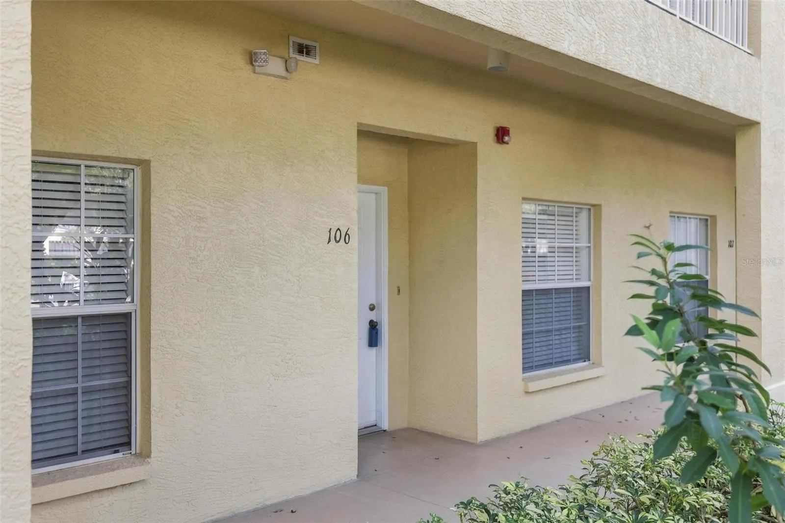 19345 WATER OAK DR #106 #106