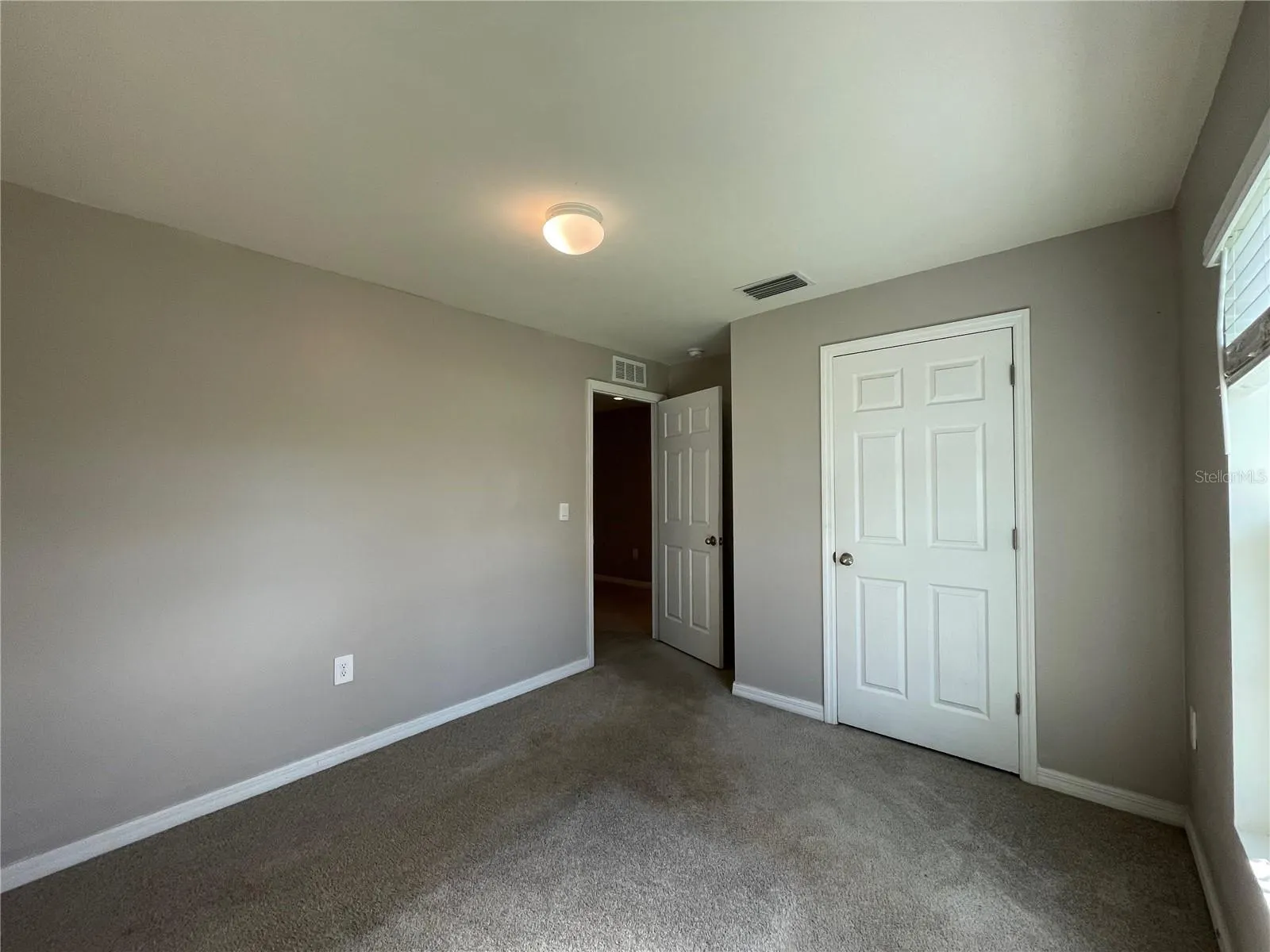 12172 SHELLNUT AVE
