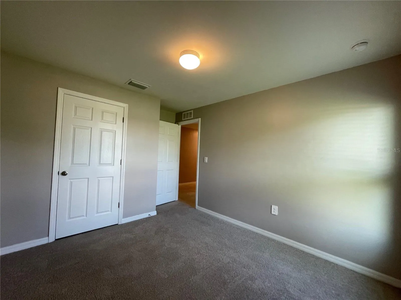 12172 SHELLNUT AVE