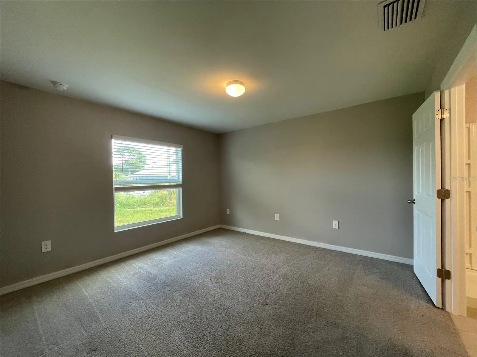 12172 SHELLNUT AVE