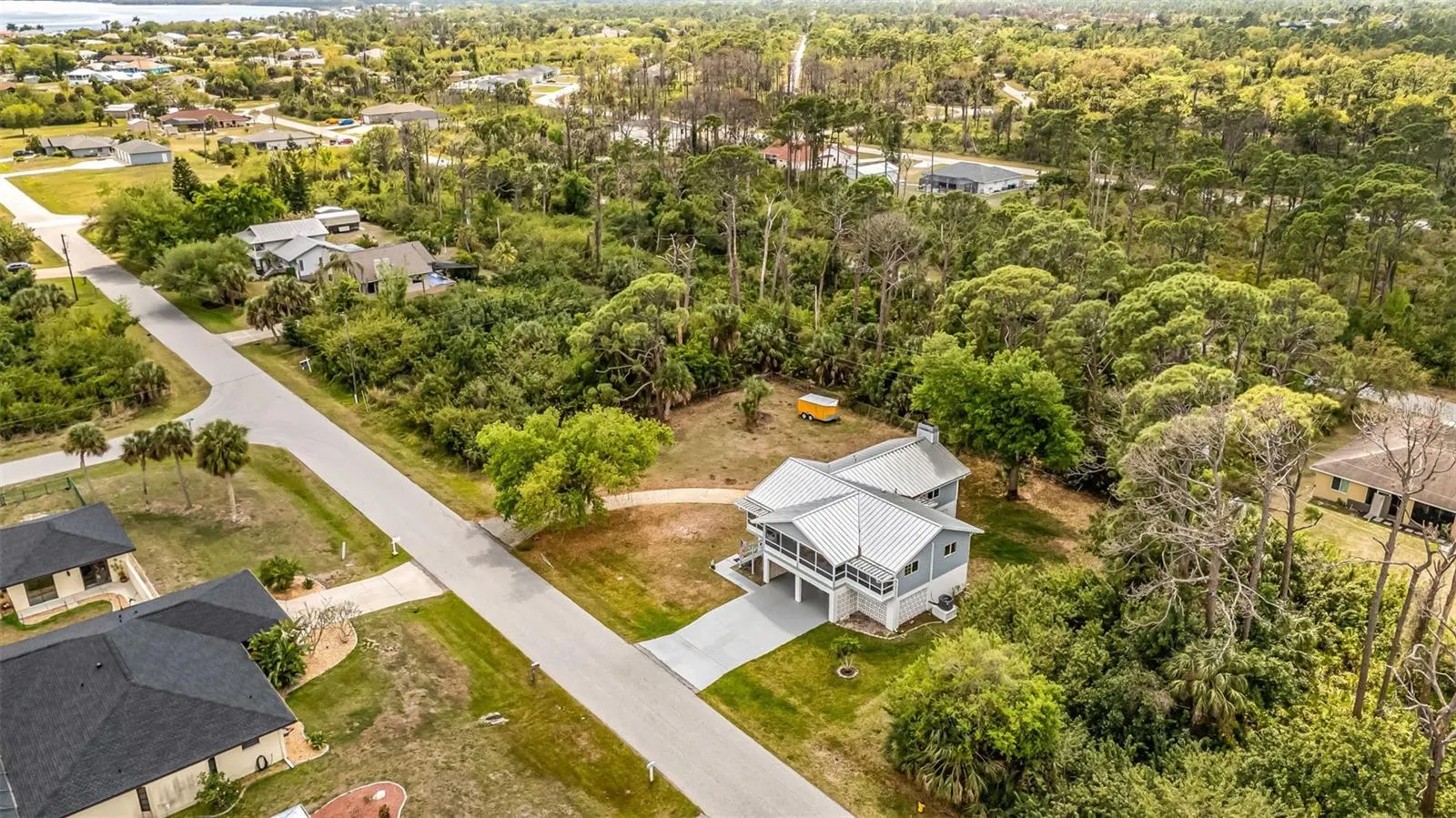 3059 HOLCOMB RD