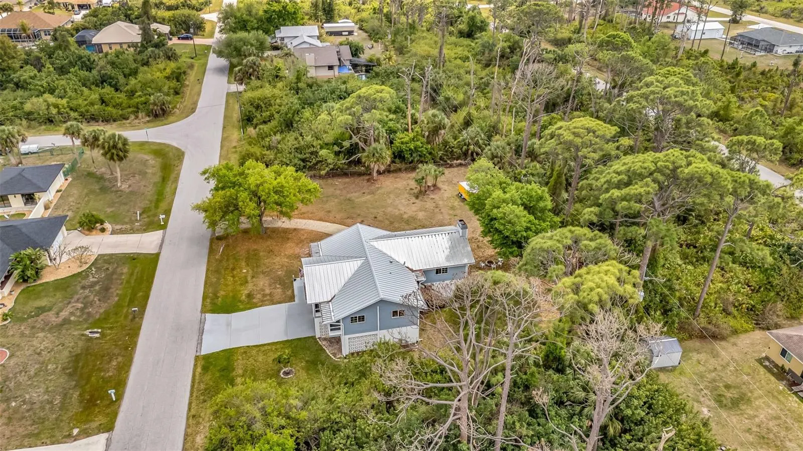 3059 HOLCOMB RD