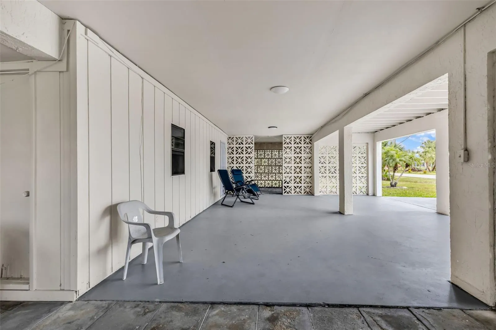 3059 HOLCOMB RD