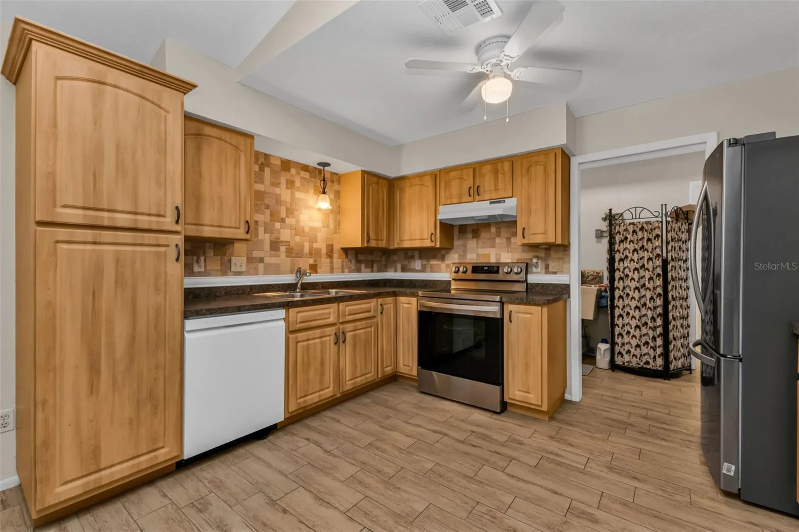 3059 HOLCOMB RD