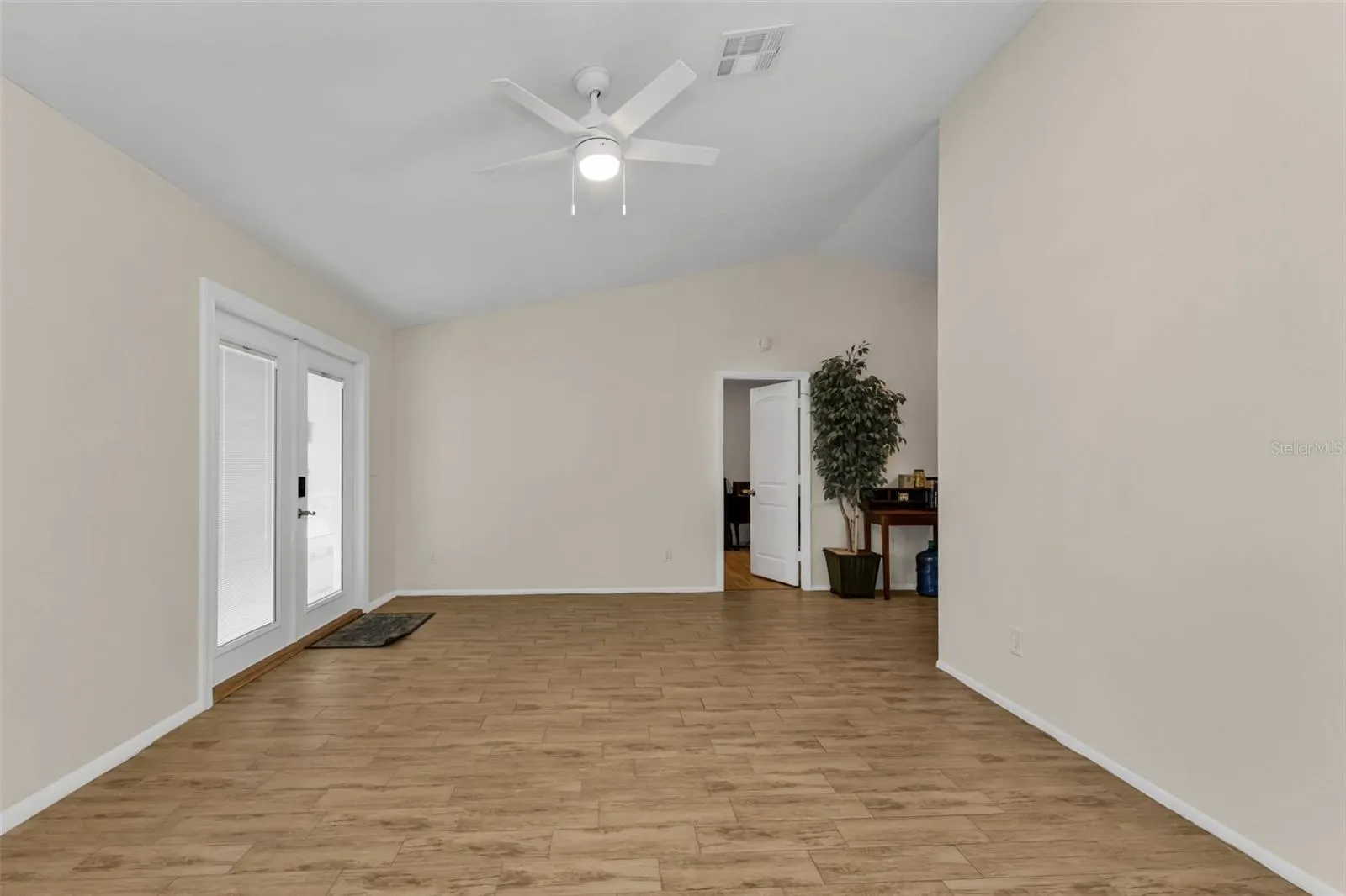 3059 HOLCOMB RD