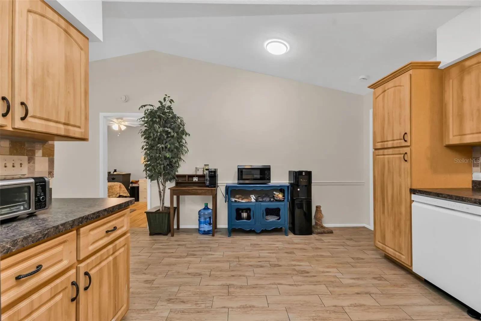 3059 HOLCOMB RD