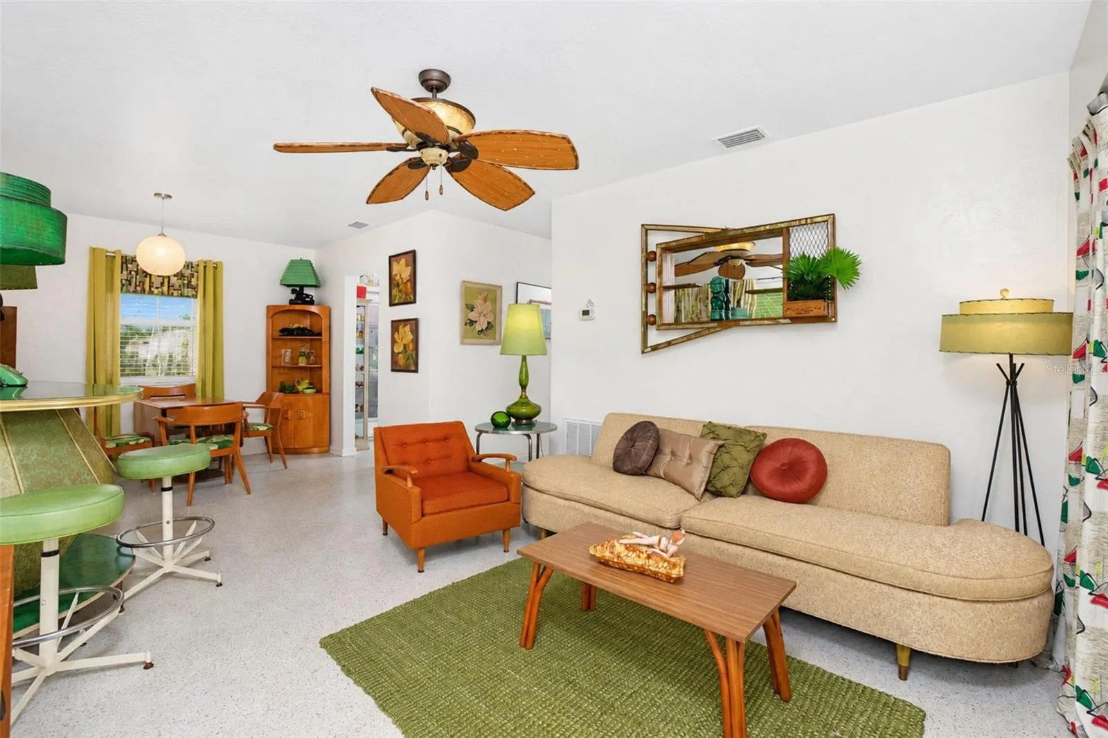 21314 AUSTIN AVE