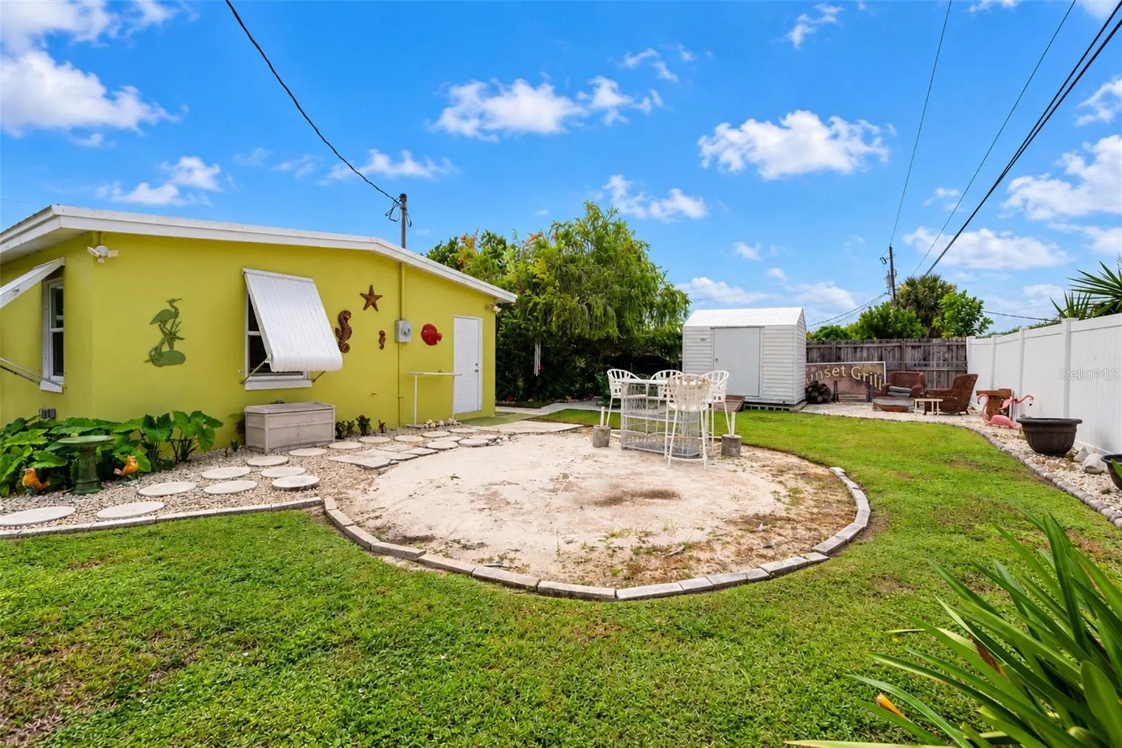 21314 AUSTIN AVE