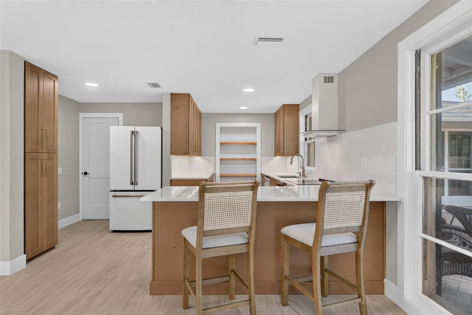 290 SPANIARDS RD