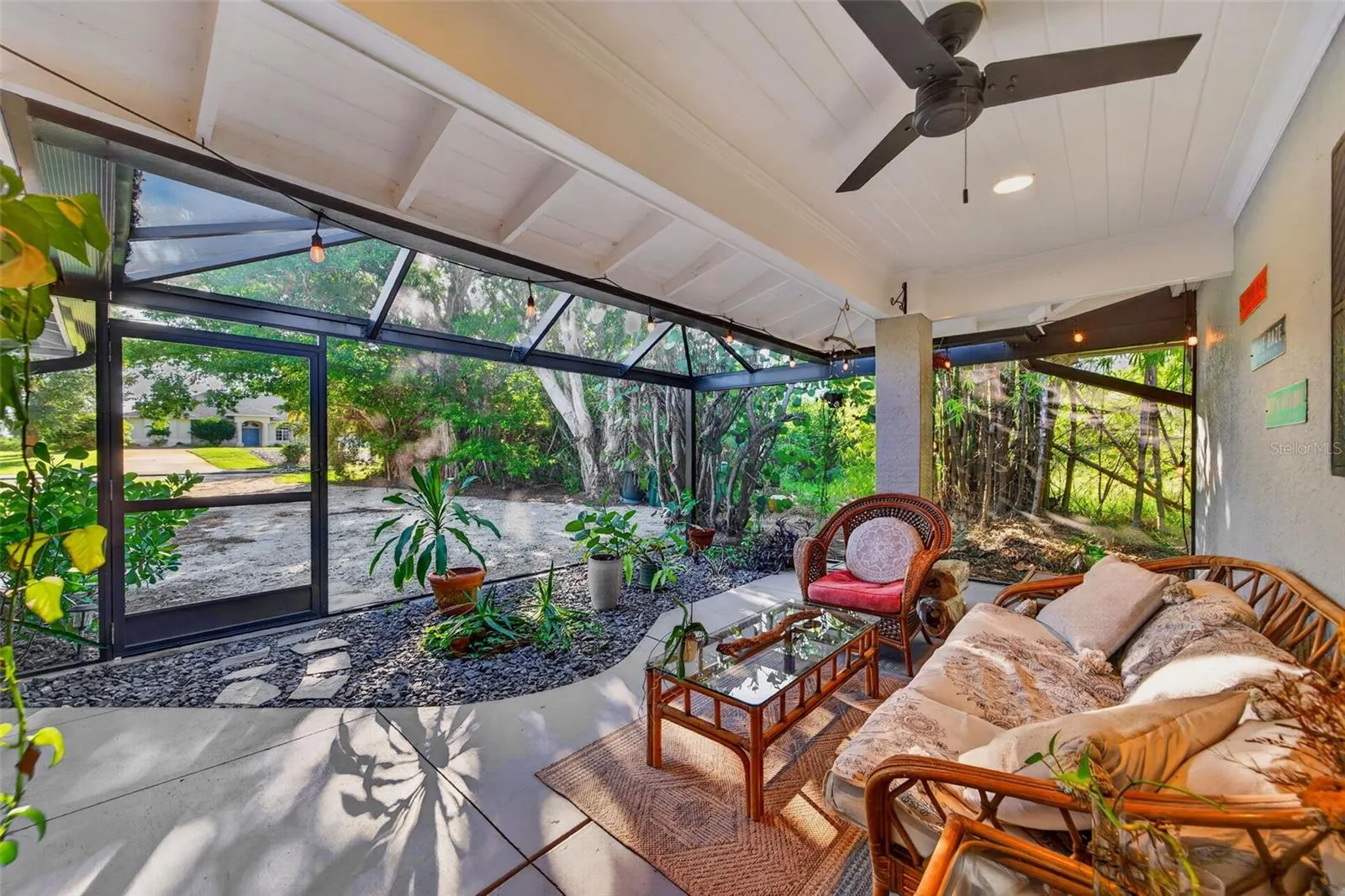290 SPANIARDS RD