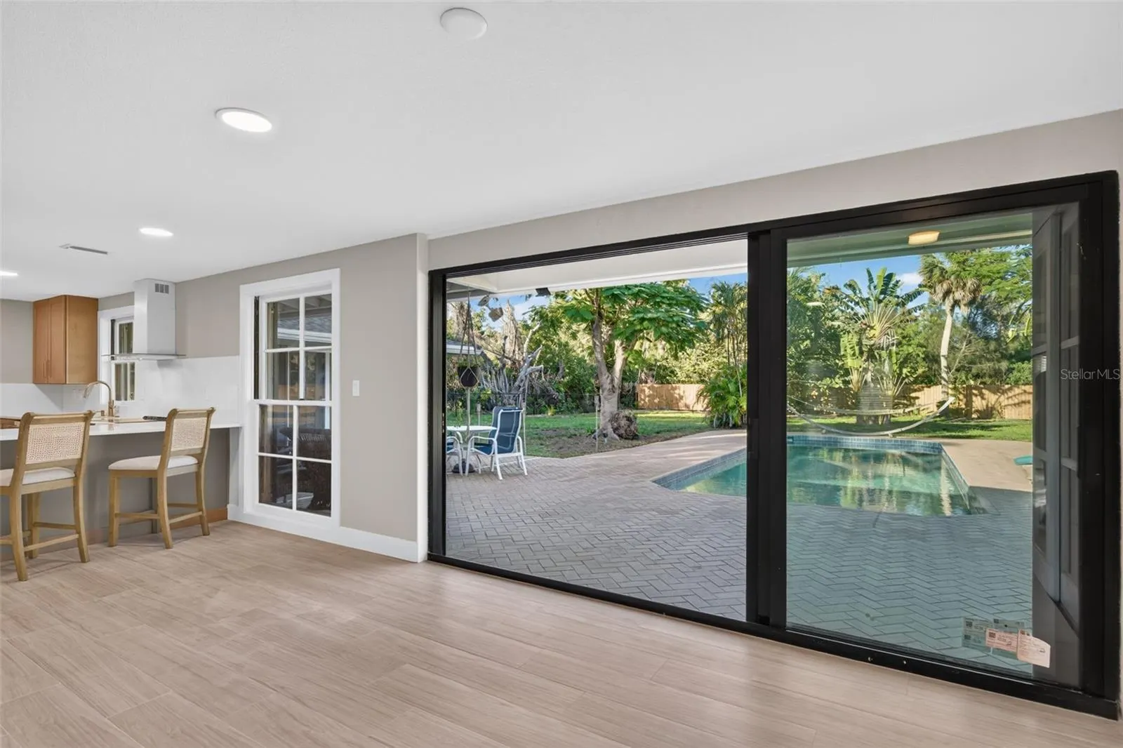 290 SPANIARDS RD