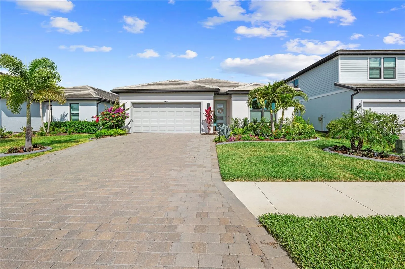 5437 SILVERSIDE PINE CT