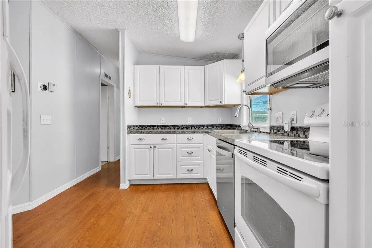 47 N STARBOARD DR