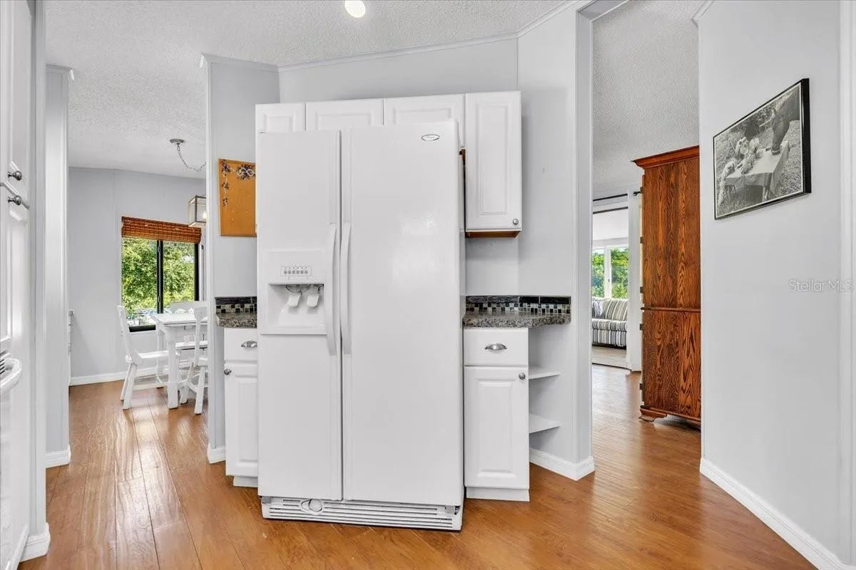 47 N STARBOARD DR