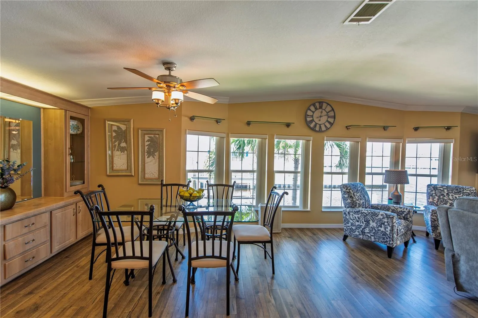 35 EMDEN CIR