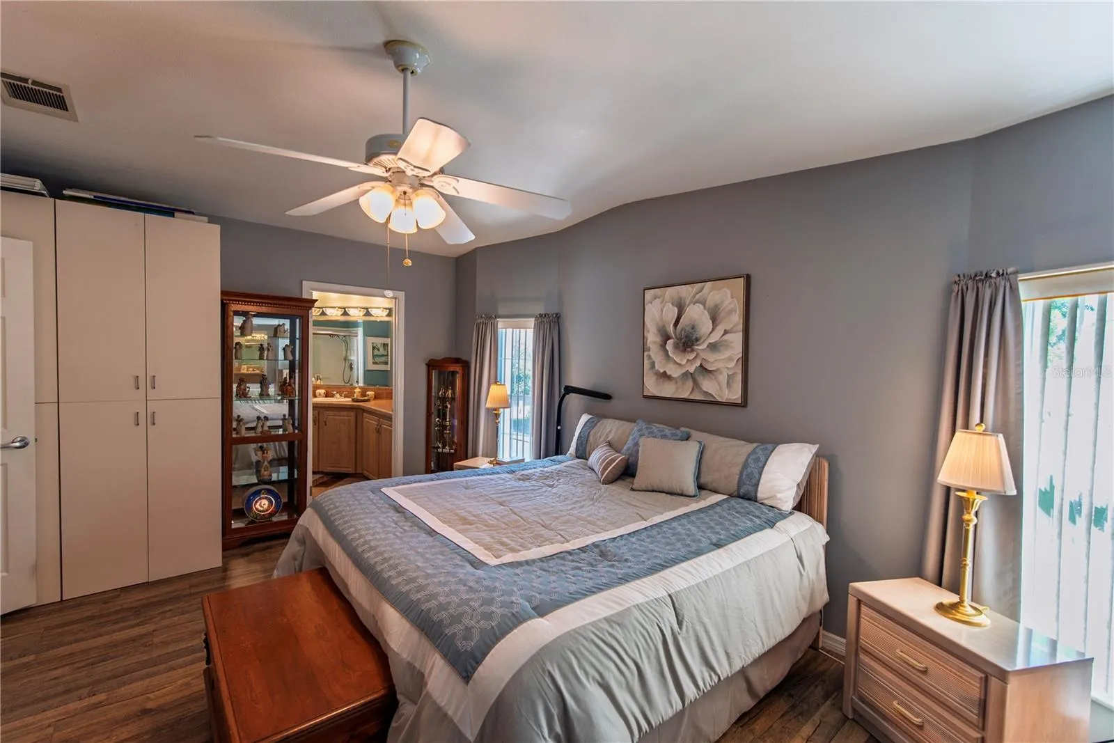 35 EMDEN CIR