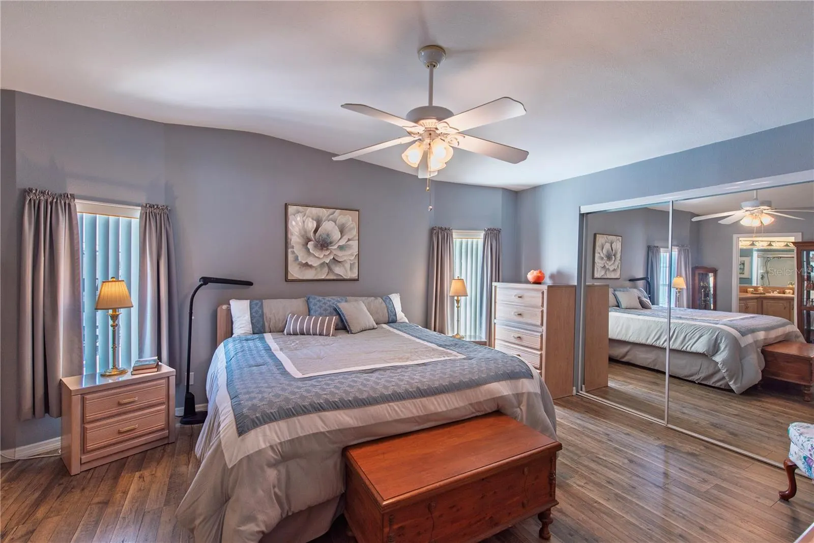 35 EMDEN CIR