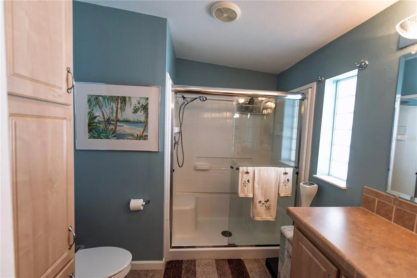 35 EMDEN CIR
