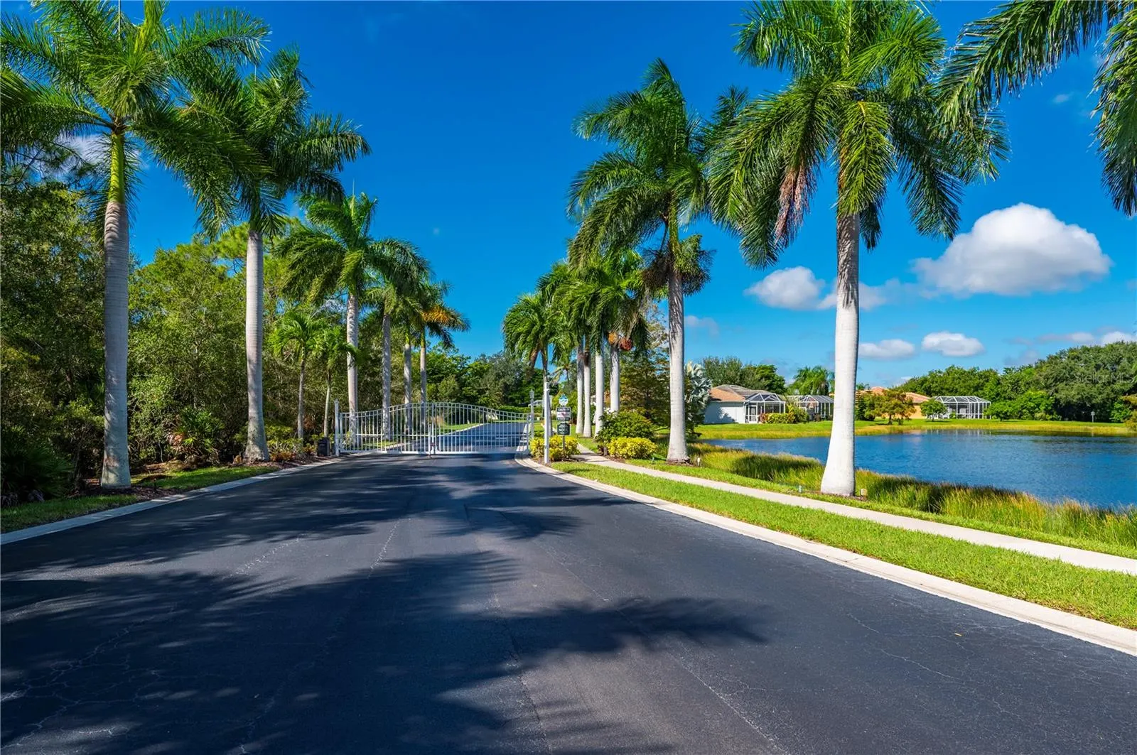 8972 CYPRESS PRESERVE PL