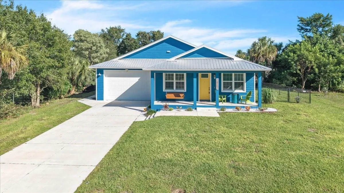 28492 ROYAL PALM DR