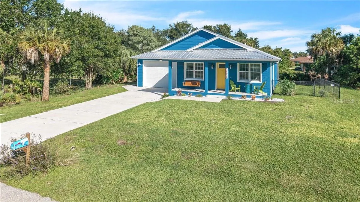28492 ROYAL PALM DR