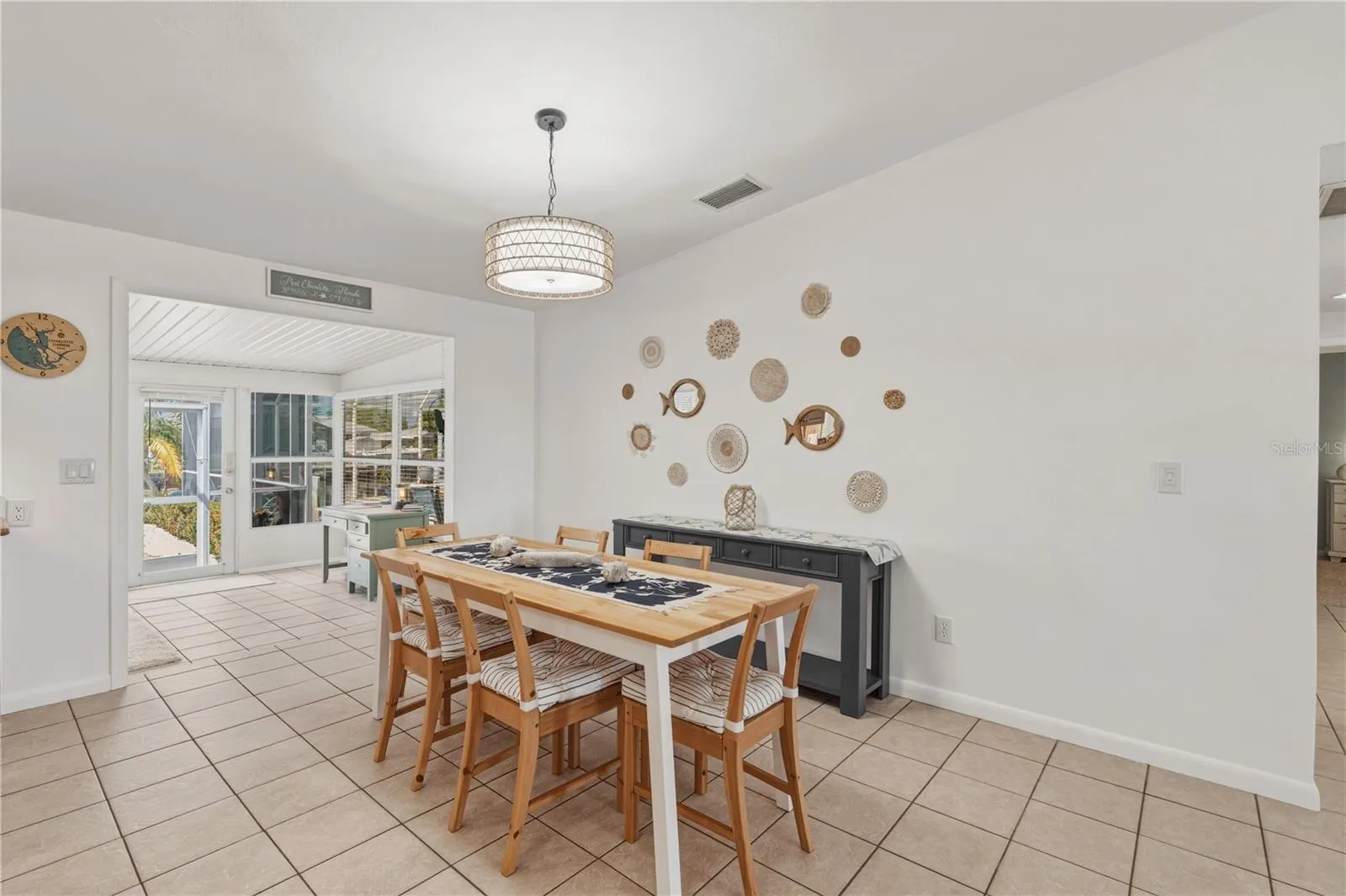 21277 EDGEWATER DR