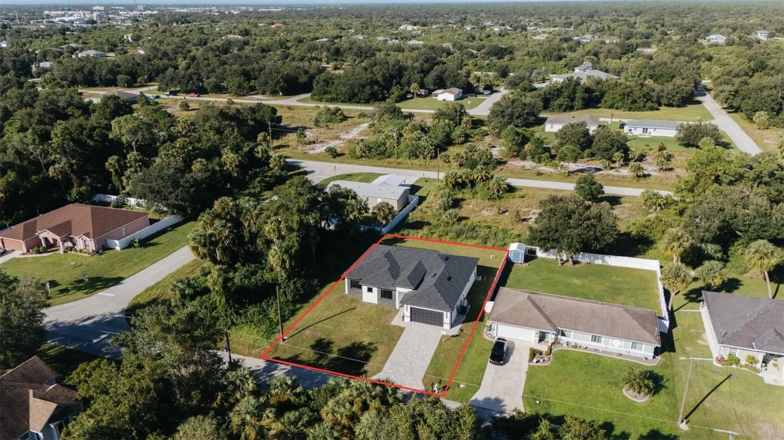 229 FERDON CIR