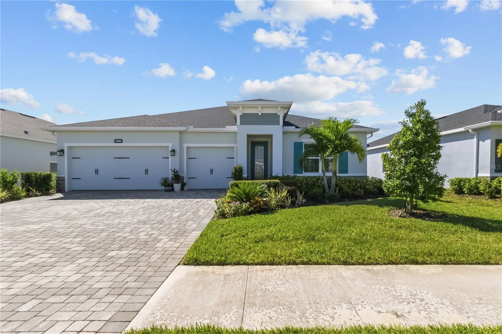 16891 CASTORO DR