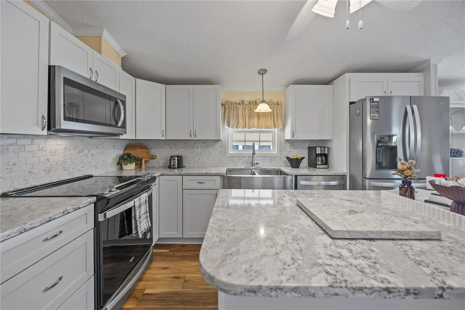 4300 RIVERSIDE DR #53 #53