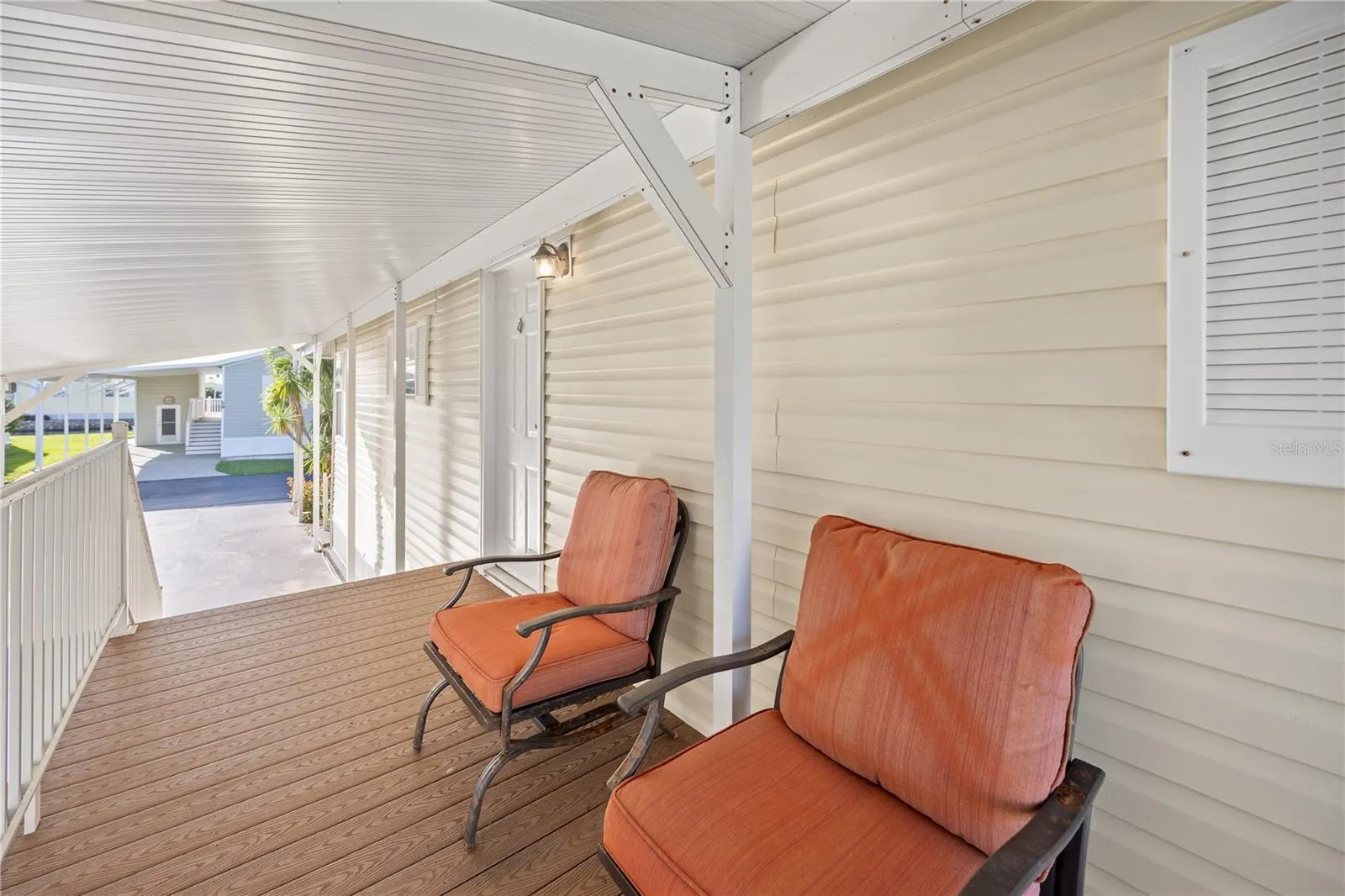 4300 RIVERSIDE DR #53 #53