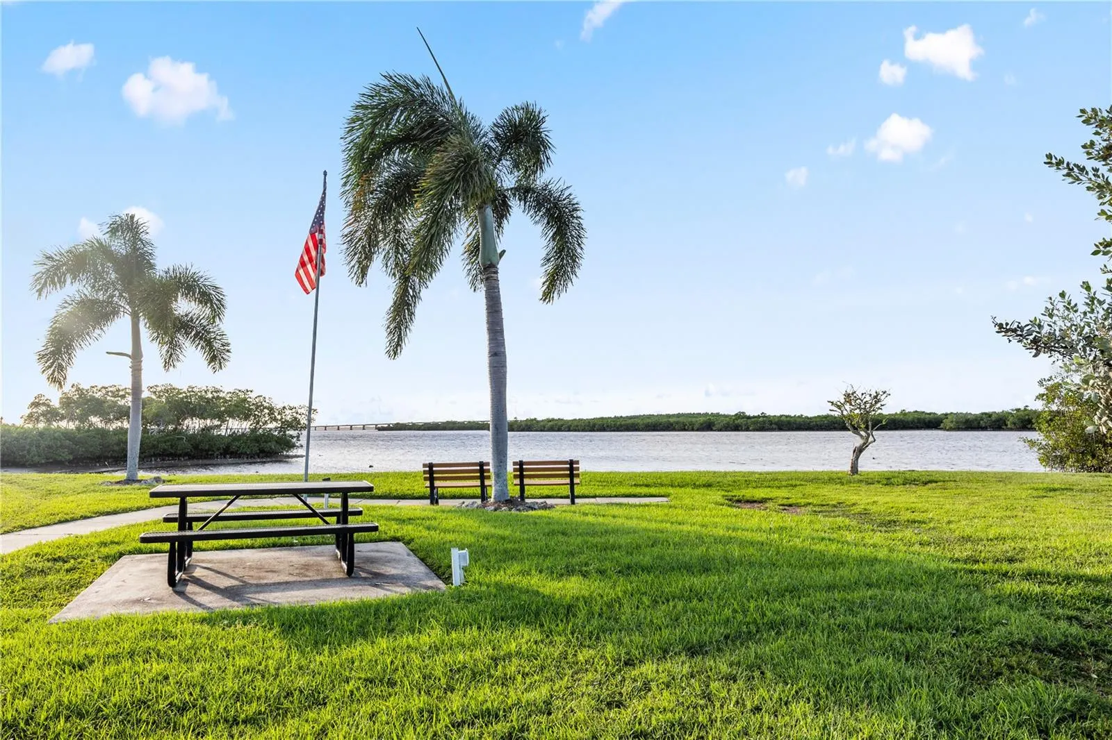 4300 RIVERSIDE DR #53 #53