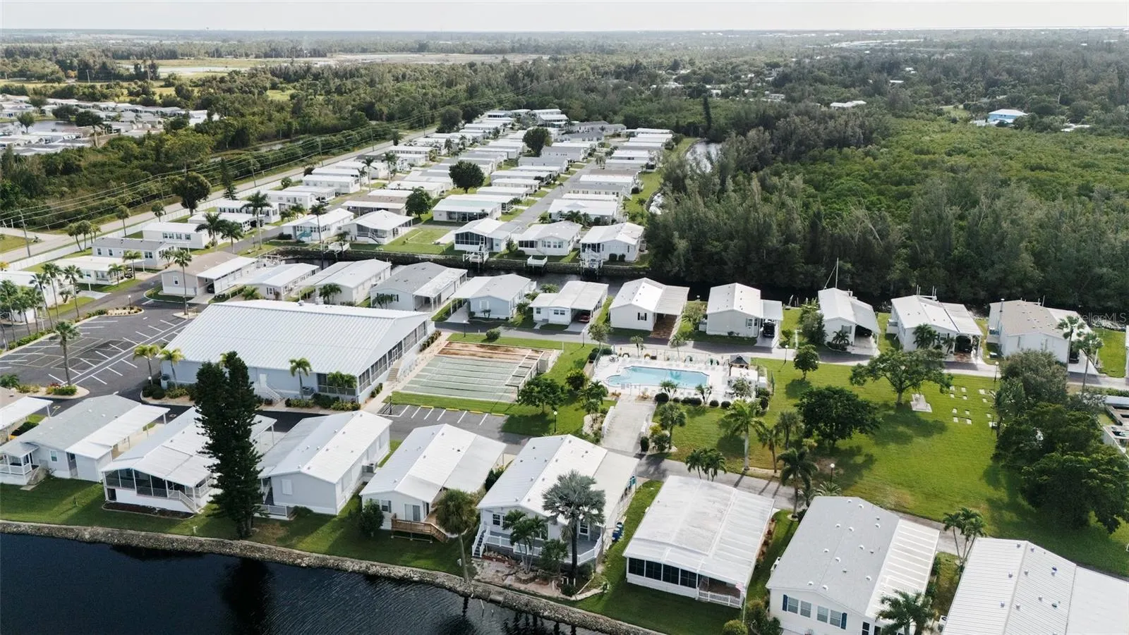 4300 RIVERSIDE DR #53 #53
