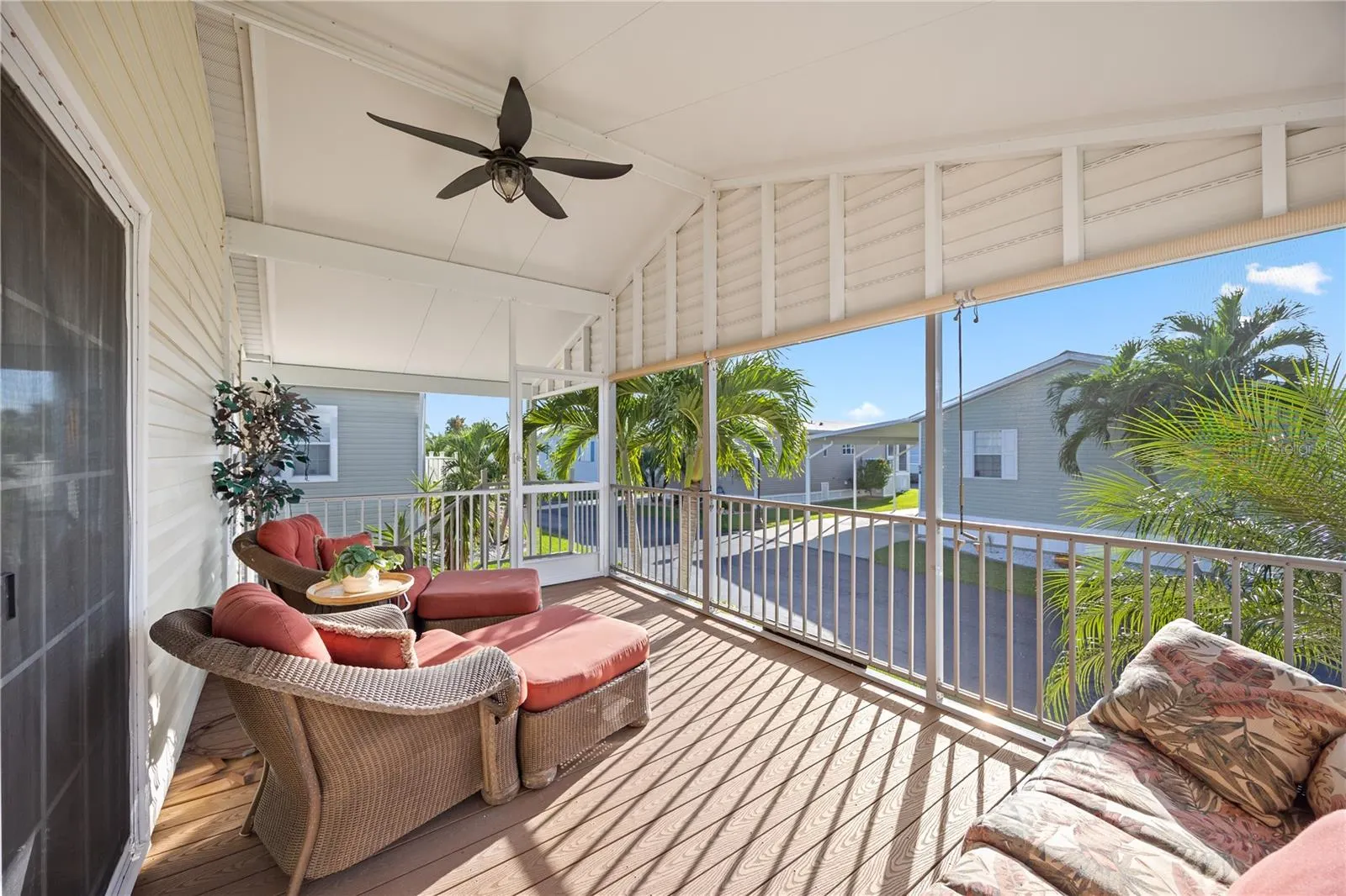 4300 RIVERSIDE DR #53 #53