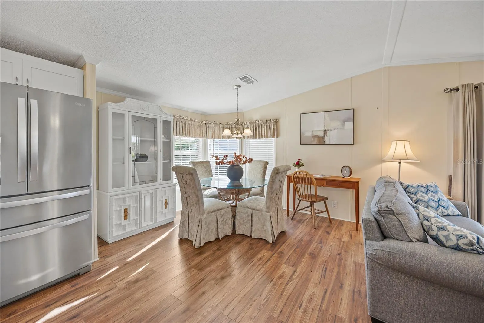 4300 RIVERSIDE DR #53 #53