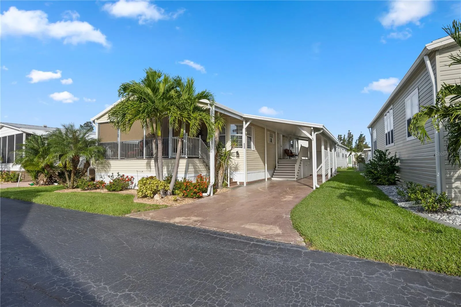 4300 RIVERSIDE DR #53 #53