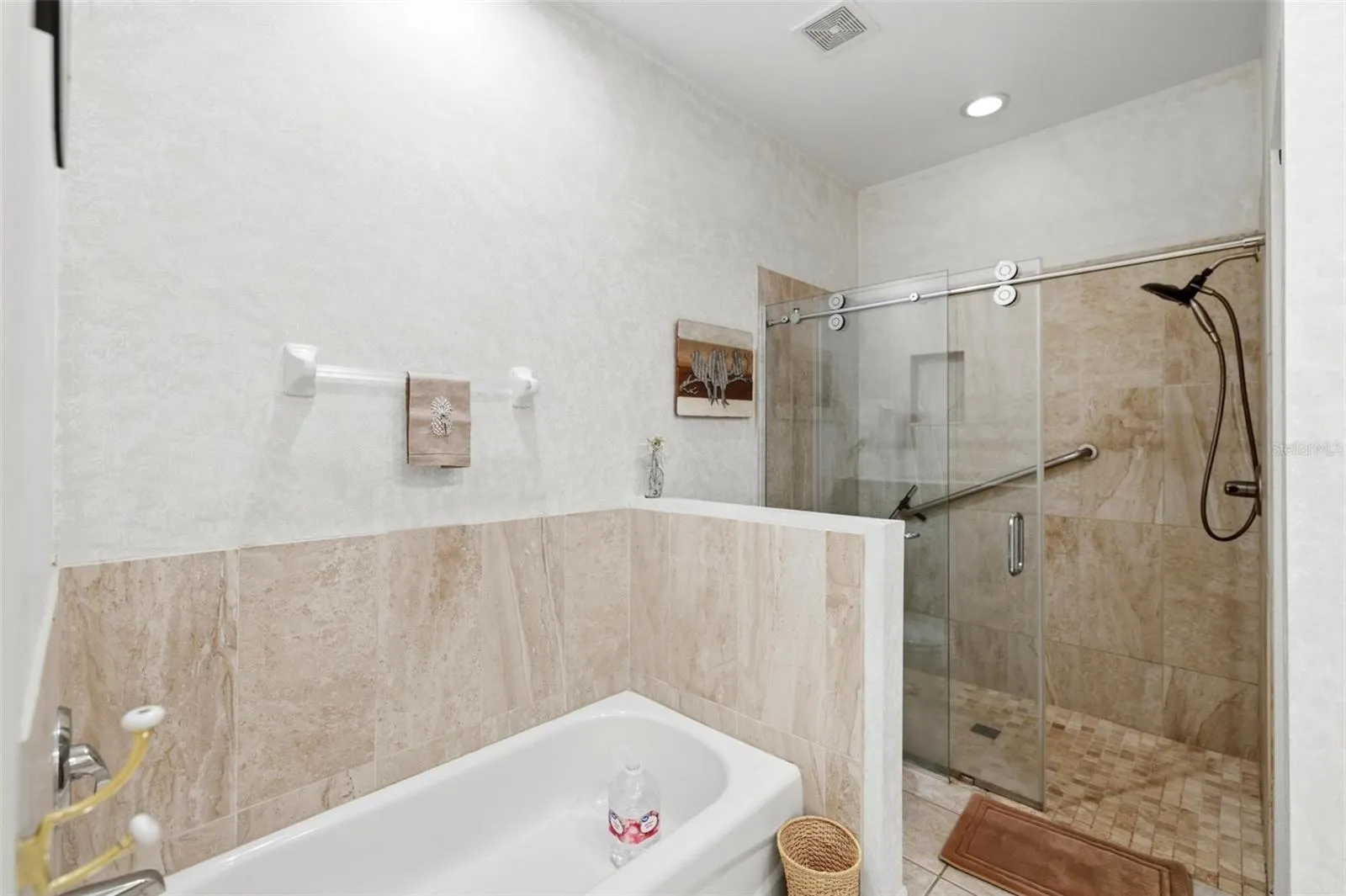 1284 GREEN OAK TRL