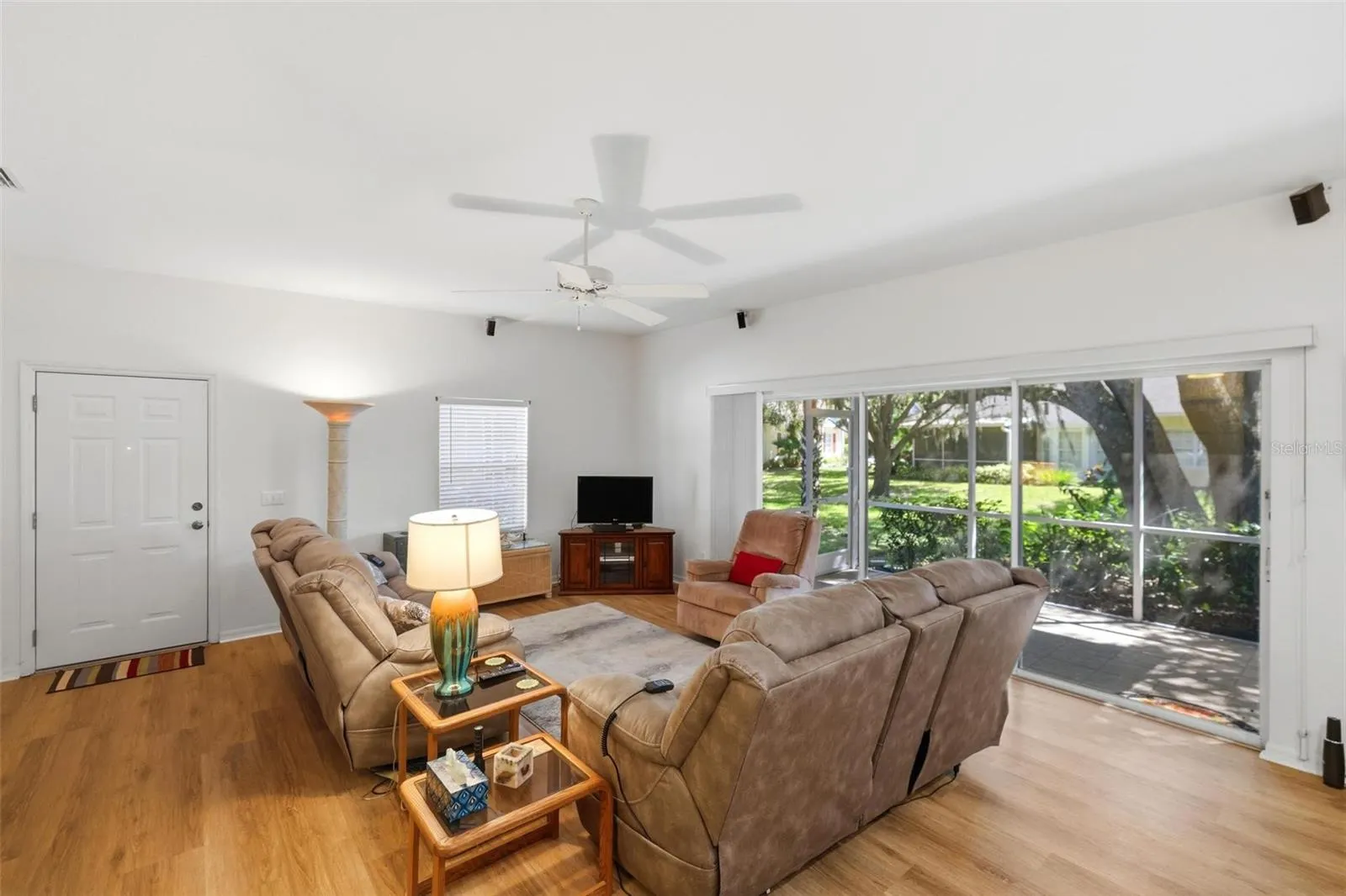 1284 GREEN OAK TRL
