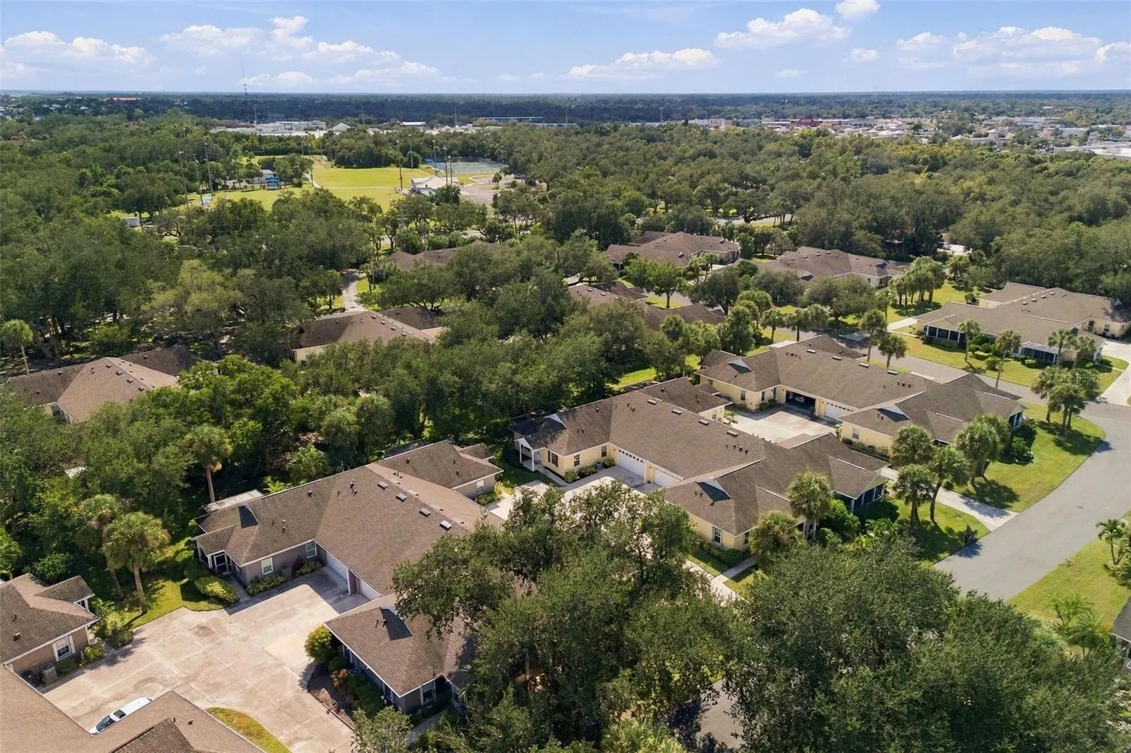1284 GREEN OAK TRL