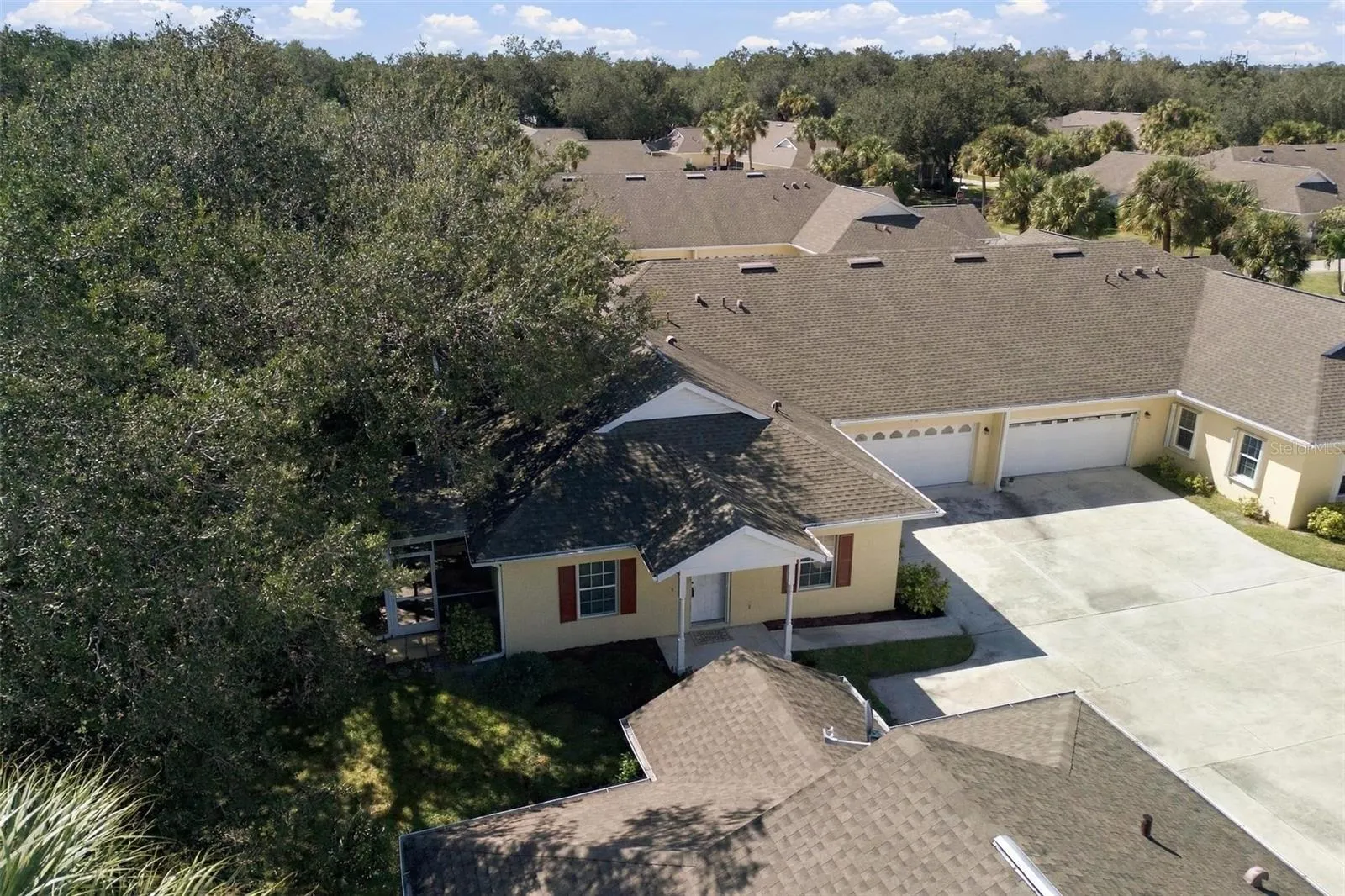 1284 GREEN OAK TRL