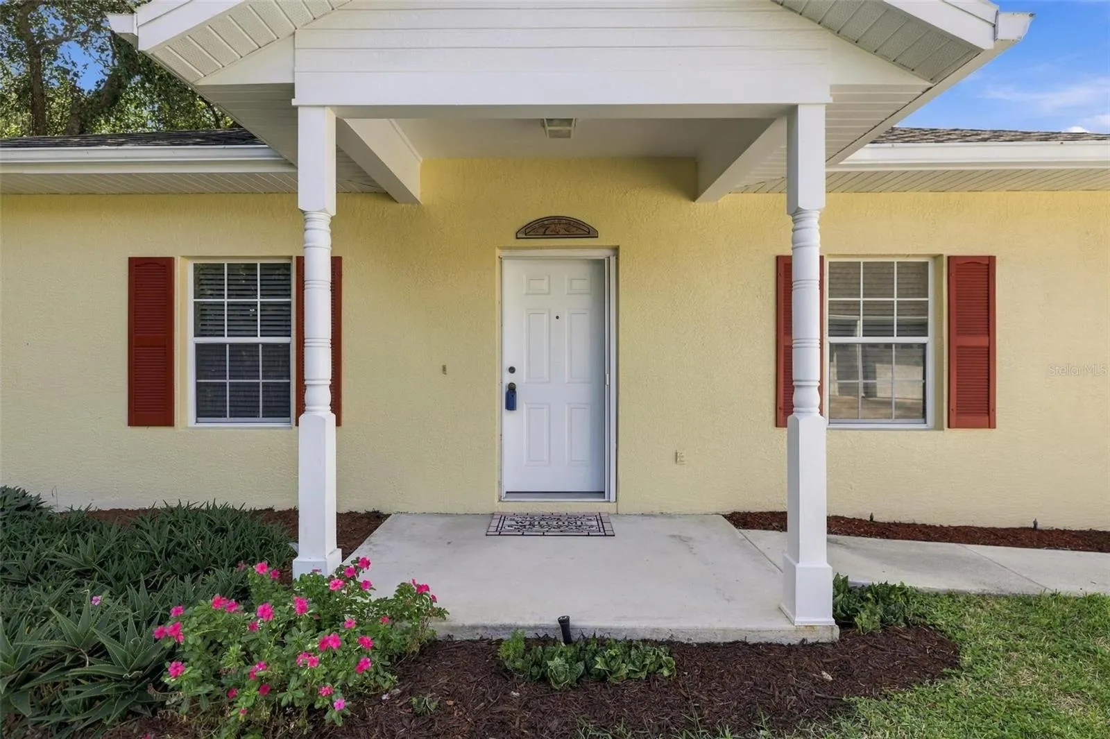 1284 GREEN OAK TRL