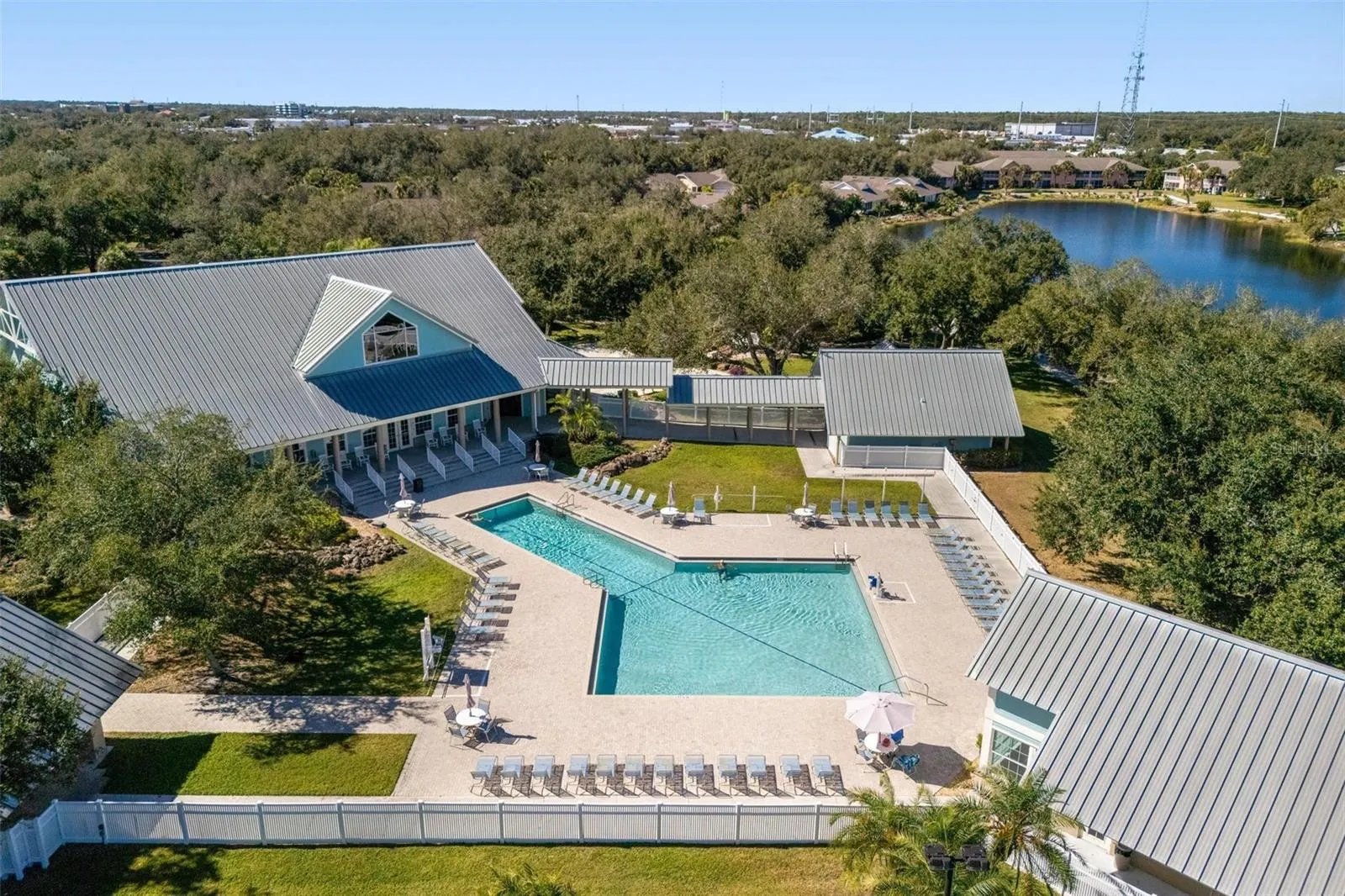 1284 GREEN OAK TRL