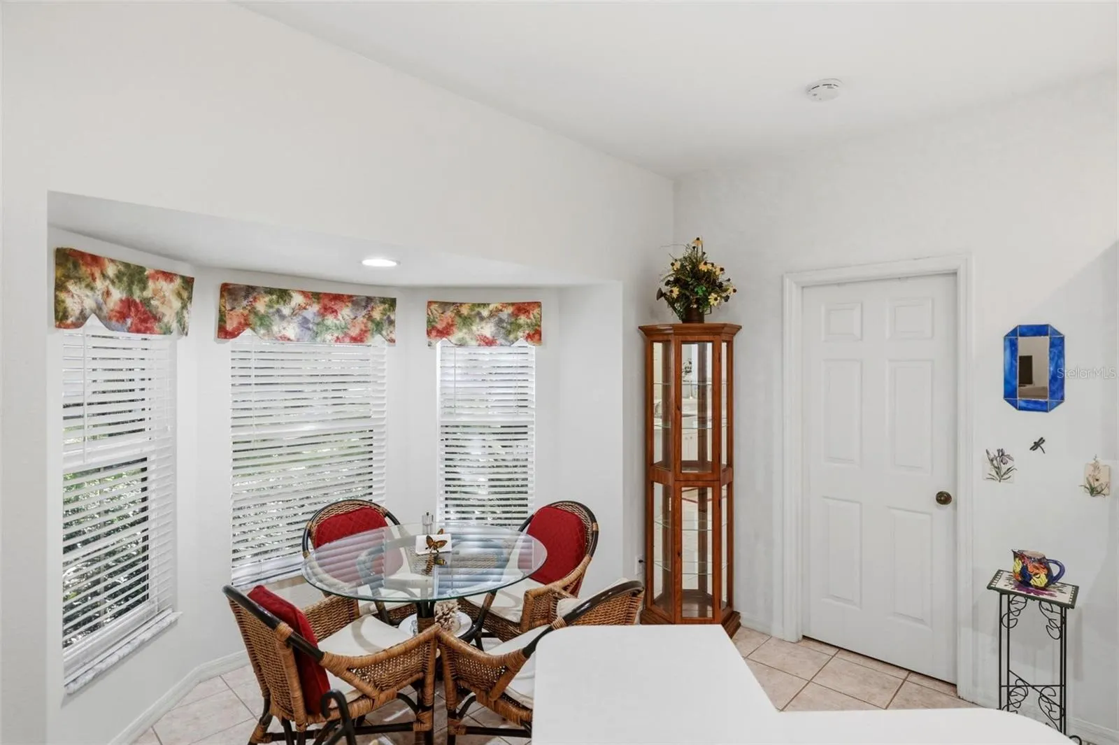 1284 GREEN OAK TRL