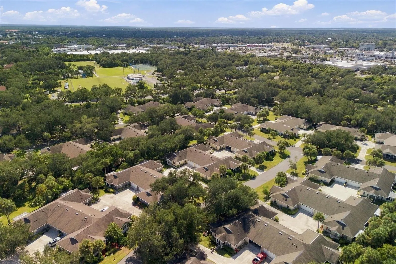 1284 GREEN OAK TRL