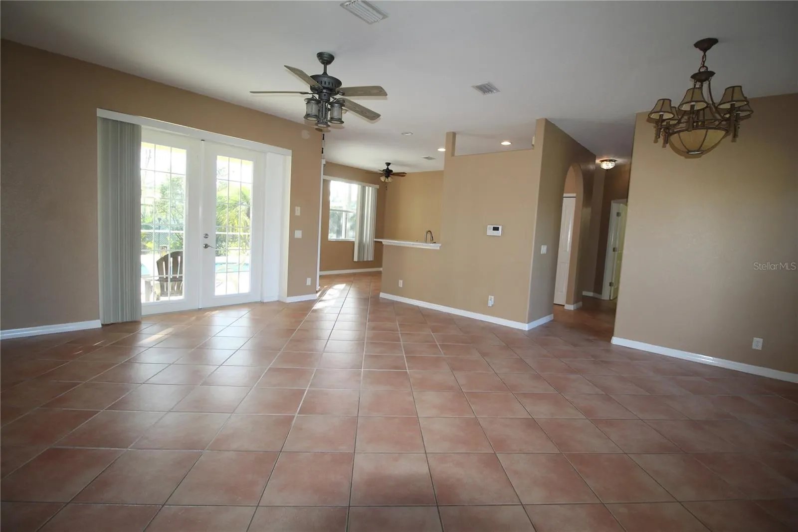 2743 MORRIETTA LN