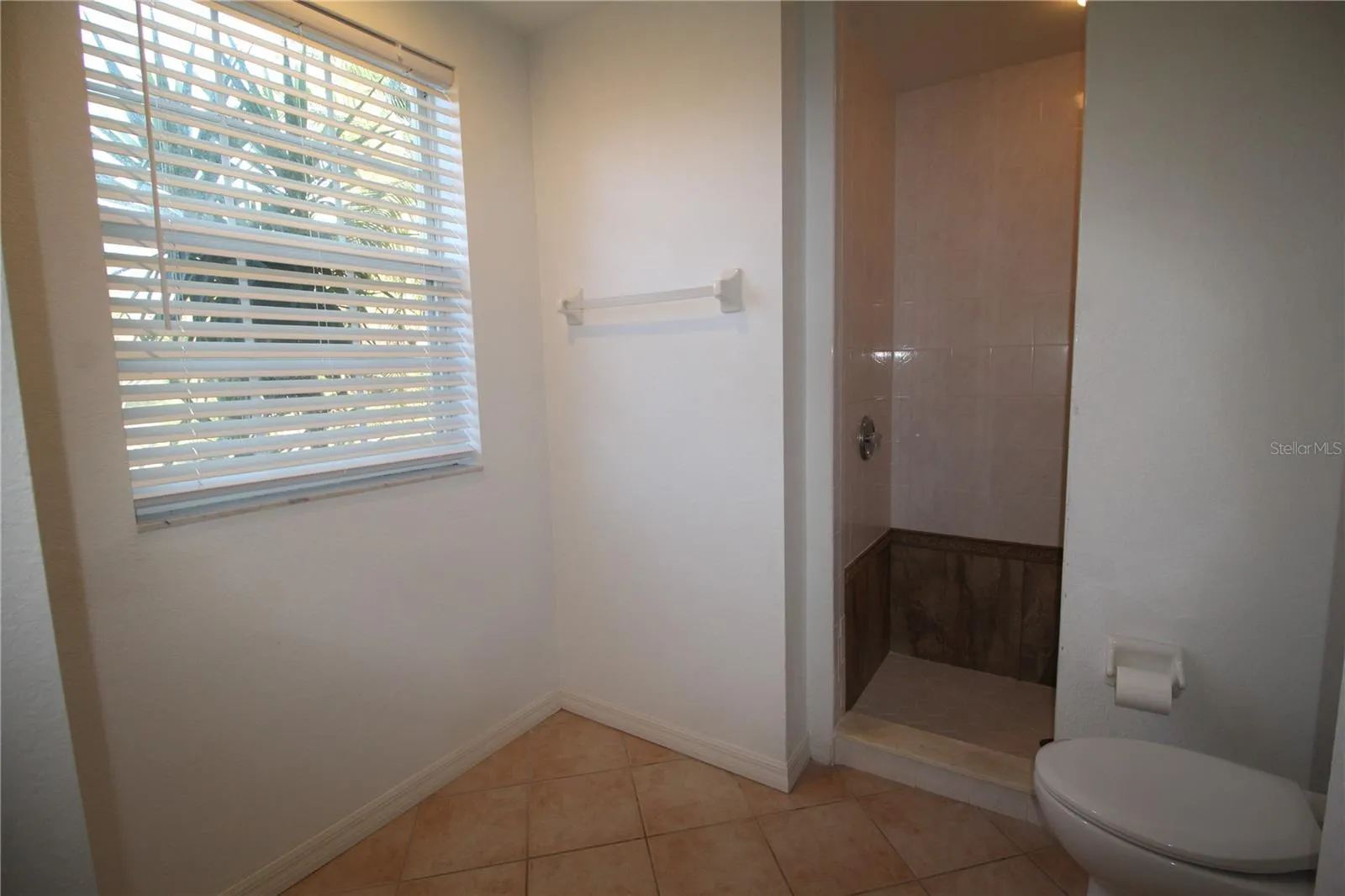 2743 MORRIETTA LN