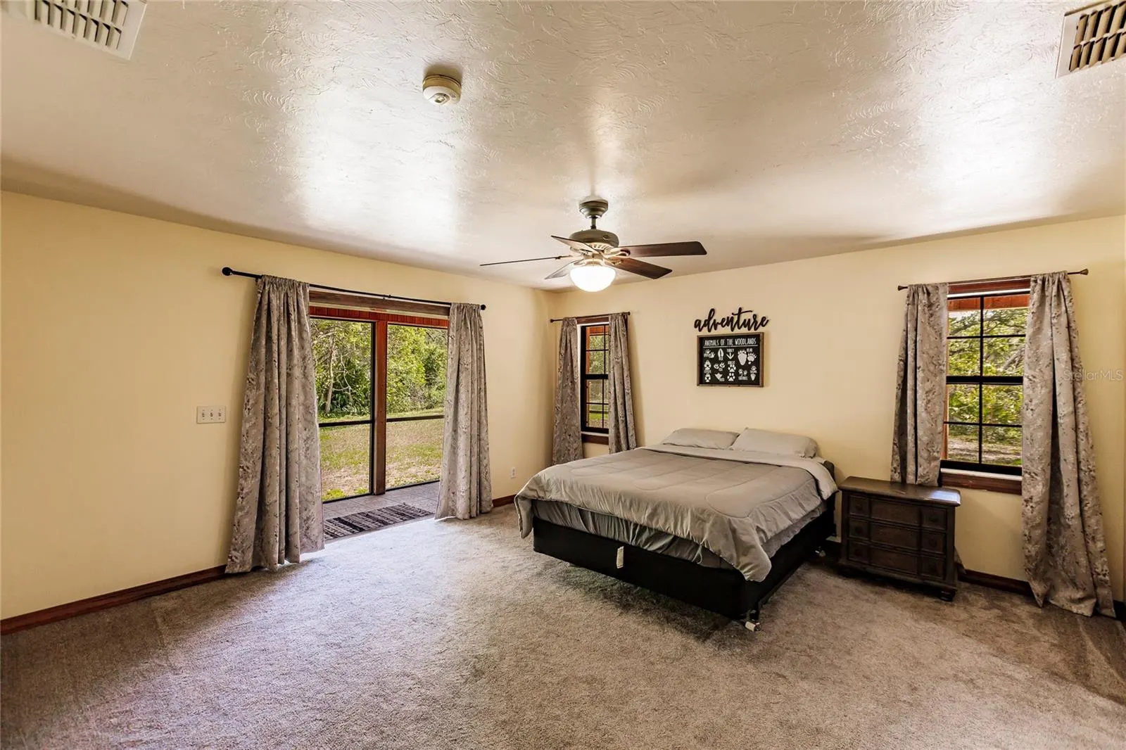5826 SW HIGHWAY 72