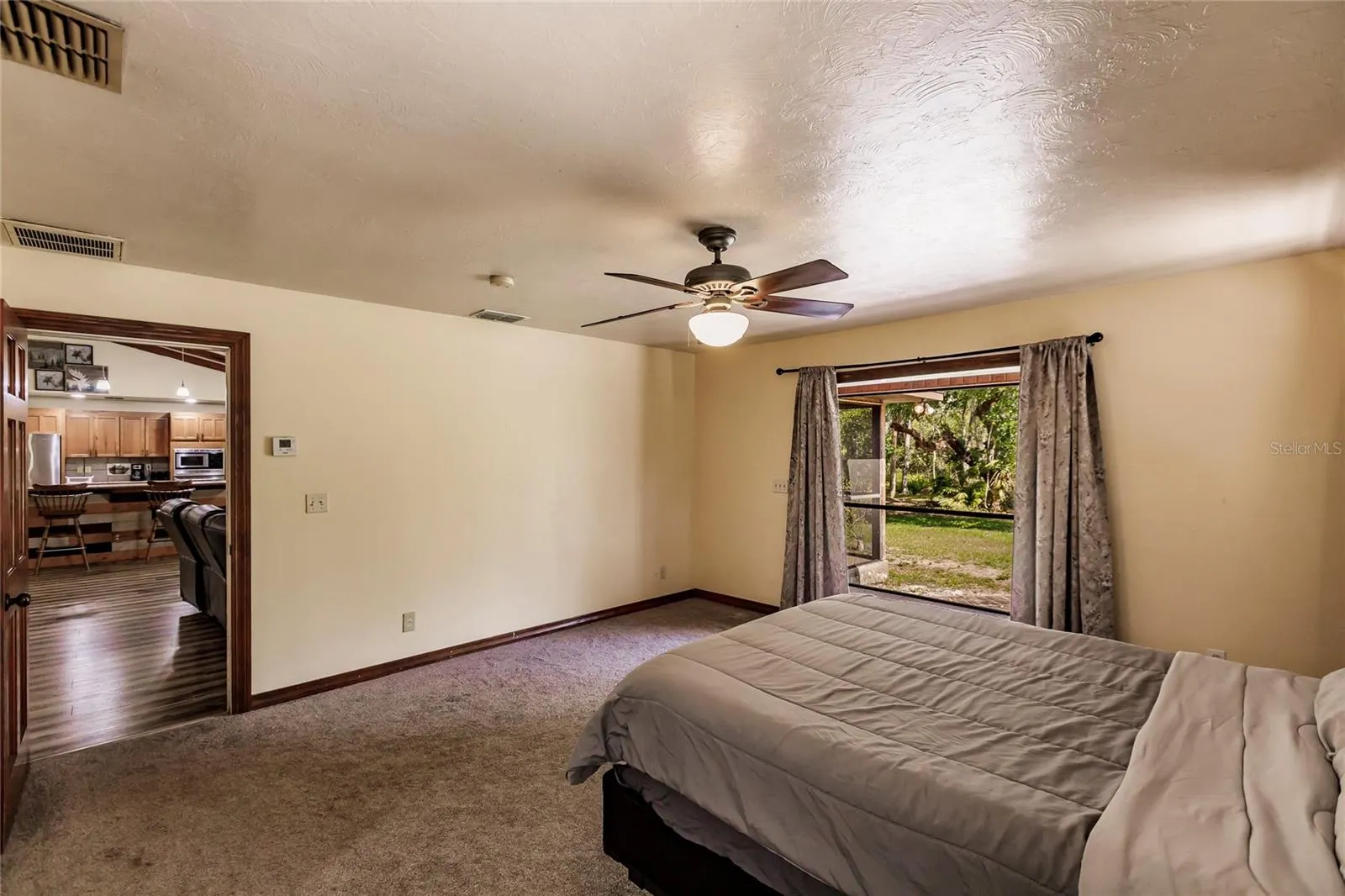 5826 SW HIGHWAY 72